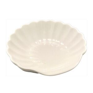 🟥GONE🟥 White Scallop Shell Shaped Dish